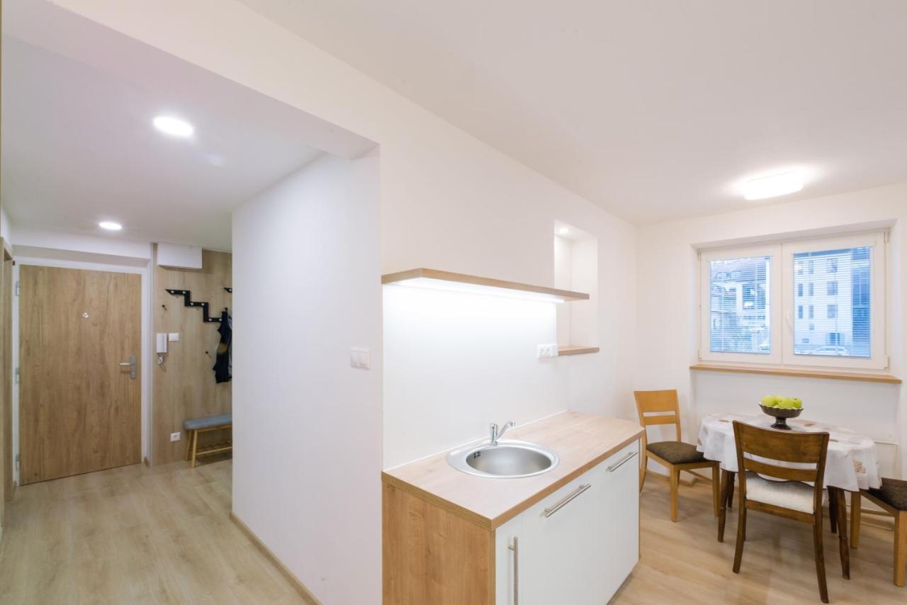 Apartman Razusa Centrum Banská Bystrica Eksteriør billede