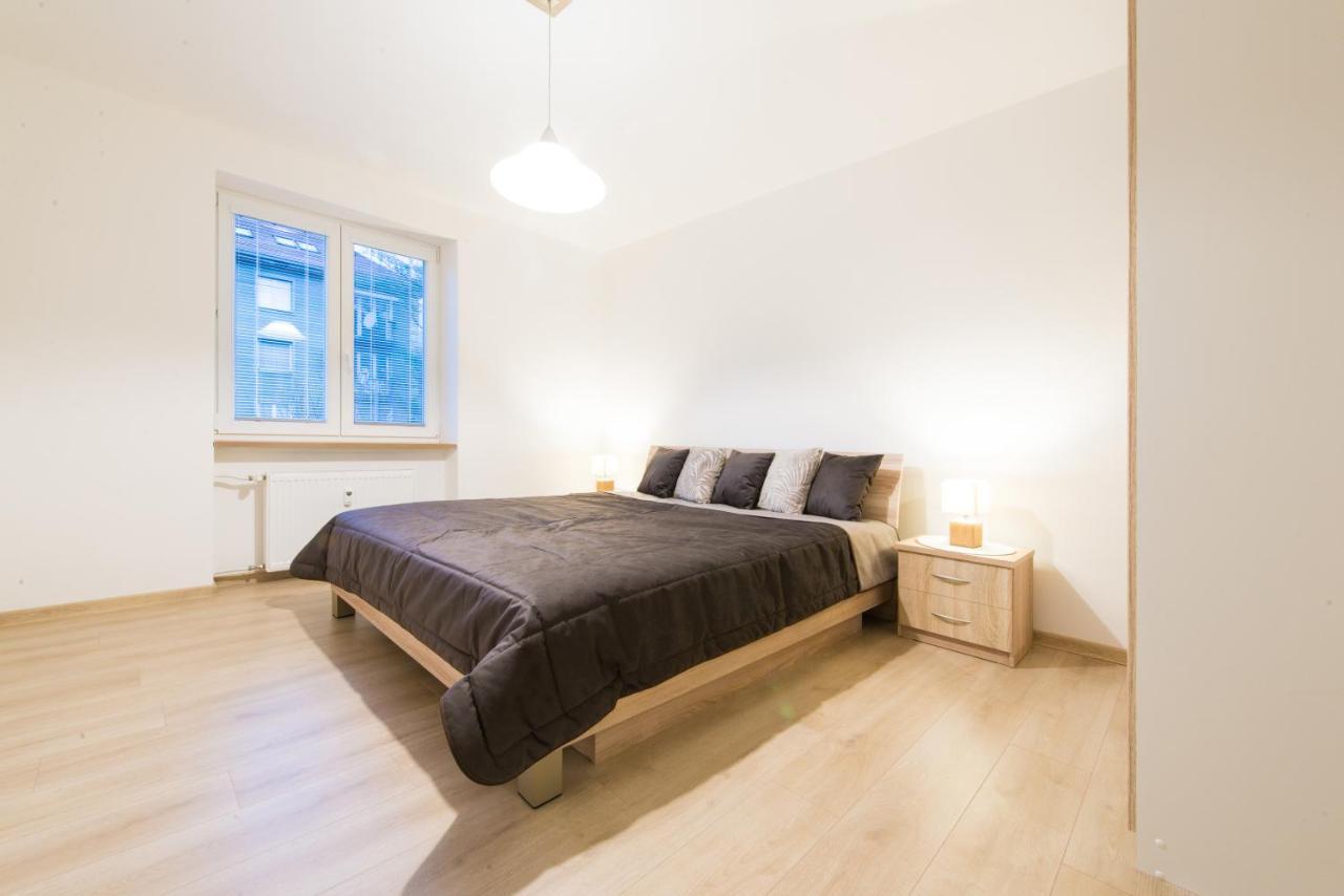 Apartman Razusa Centrum Banská Bystrica Eksteriør billede